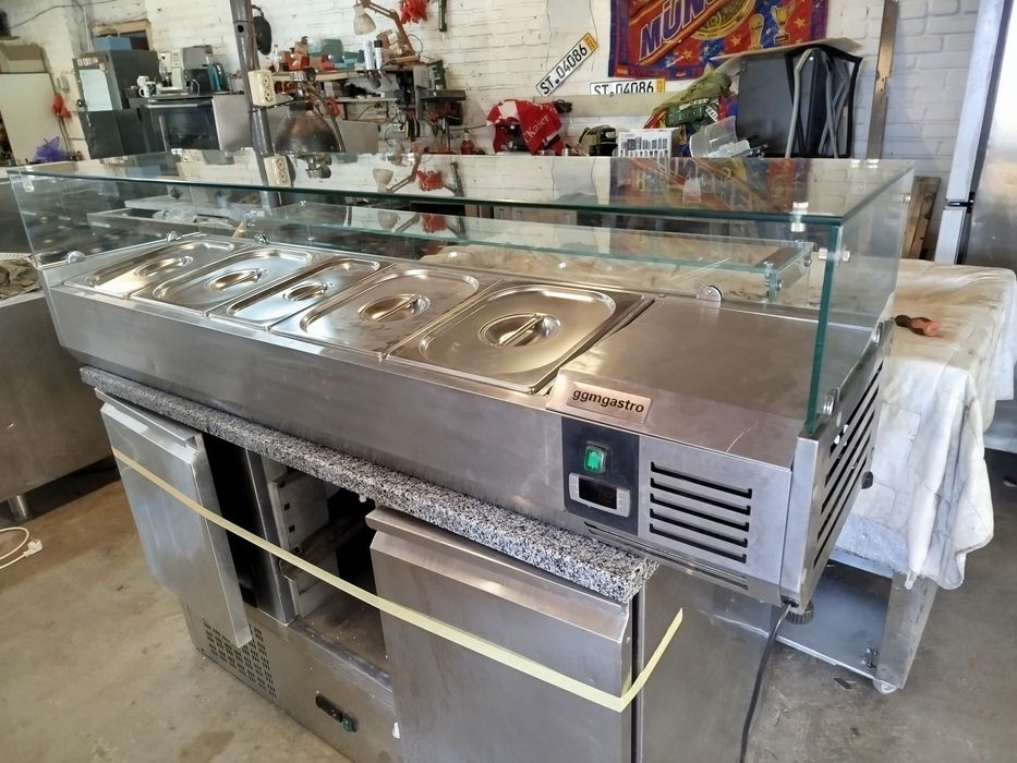 Холодильна настільна саладета ,вітрина для піци,суші,шаурми, саладетта