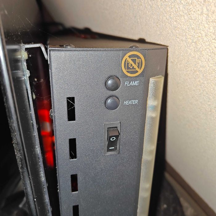 Piec kominek elektryczny oświetlenie, pilot
