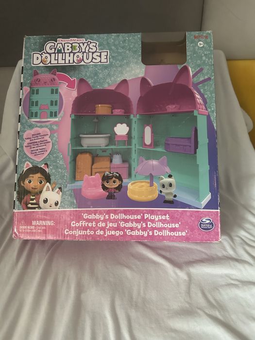 Domek z bajki Koci domek gabby umeblowany z figurkami