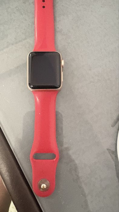 Продам смарт годинник ,б/у,стан задовільний,підходить до 13 айфона