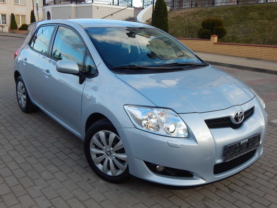 Toyota Auris 1.6 Benz AUTOMAT Stan idealny Klimatronic Tempomat.