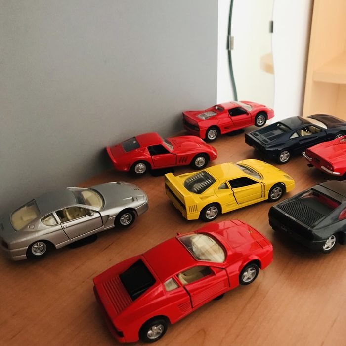 Miniaturas Ferrari de Coleção
