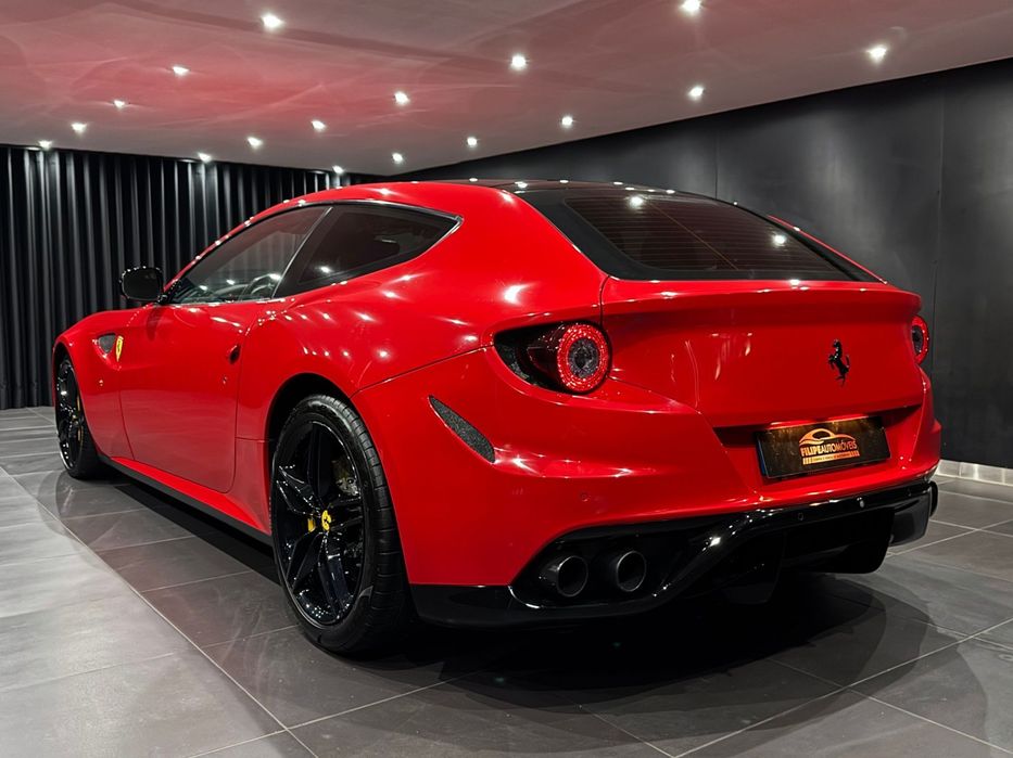 Ferrari FF