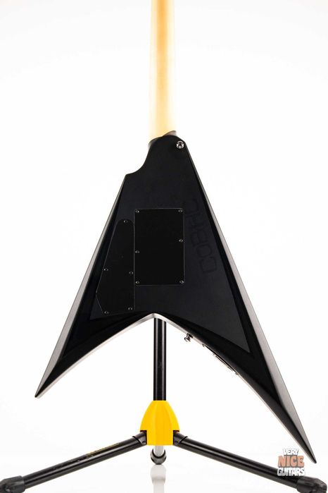 LTD Alexi-600 Blacky