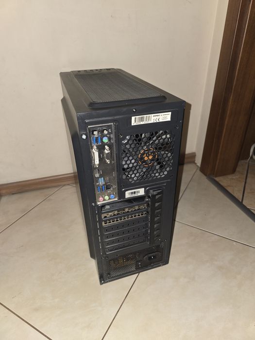 Komputer stacjonarny / gamingowy