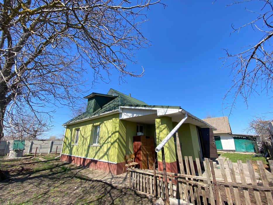 Продам гарний будинок зі зручностями #сертифікати розглядаємо