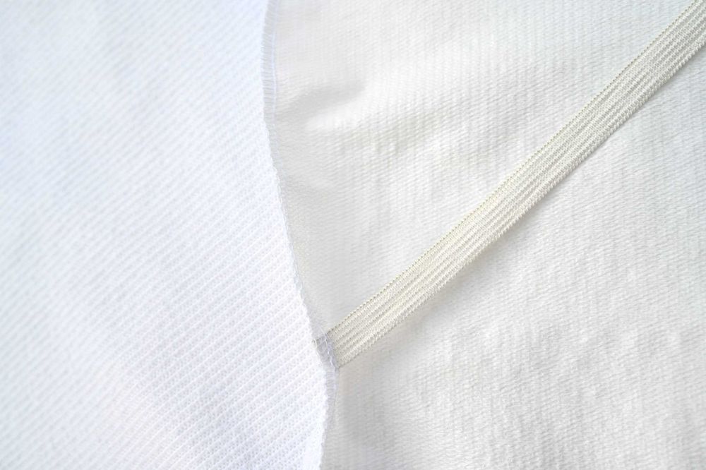 Ochraniacz na materac 180x200 pod prześcieradło wodoodporny podkład