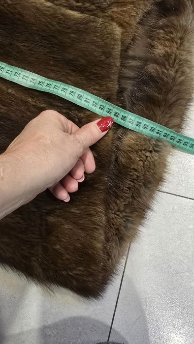 Futro długie  kolor czekoladowy  prawdziwe