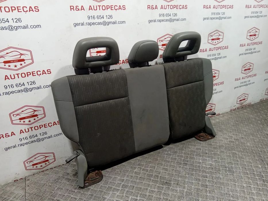 Conjunto de Bancos Dodge Caliber em Tecido Original