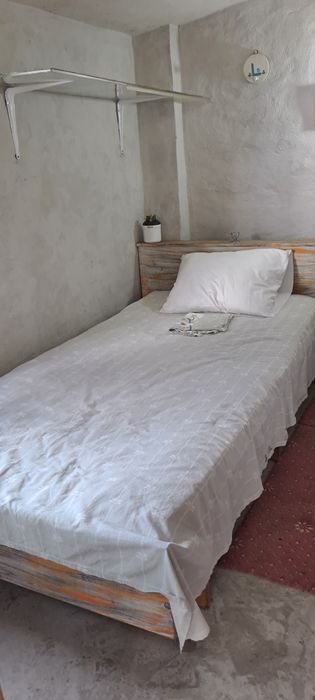 Quarto para arrendar alugo
