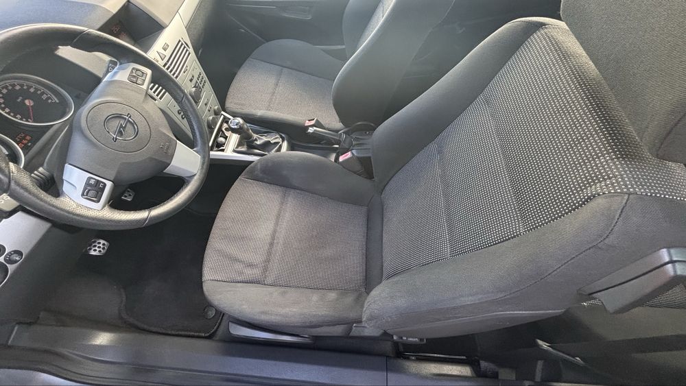 Opel Astra 1.3 GTC