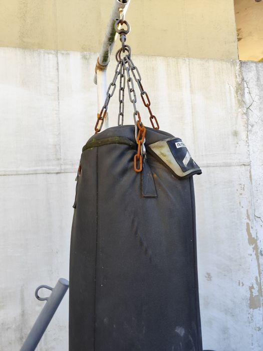 Saco de boxe 50 kg Outshock