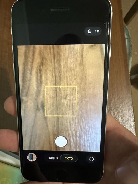 Iphone se 128 гіг в дуже гарному стані