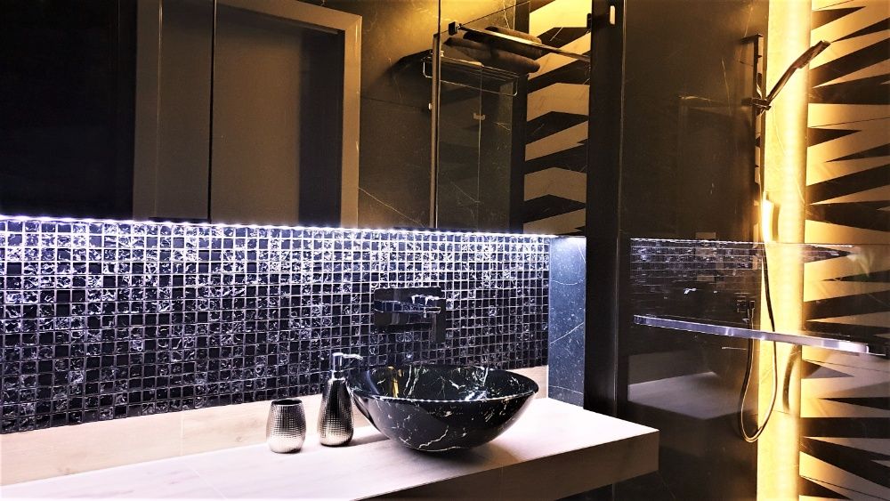 Noclegi Kraków Luksusowy Klimatyzowany Apartament z tarasem i parking.