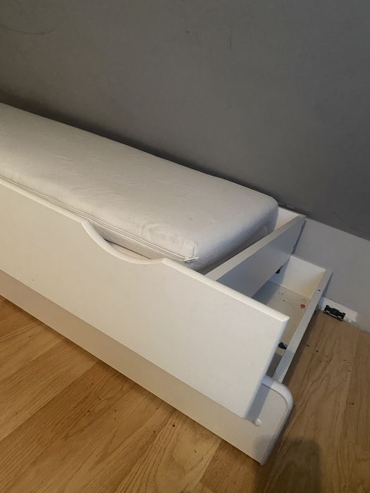 Szuflady + materace do lozeczka