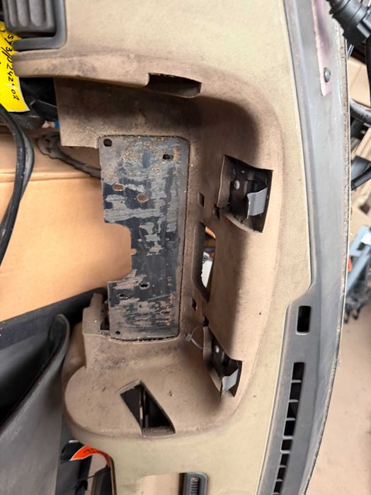Land Rover Discovery 300 Tablier sem airbag 350€