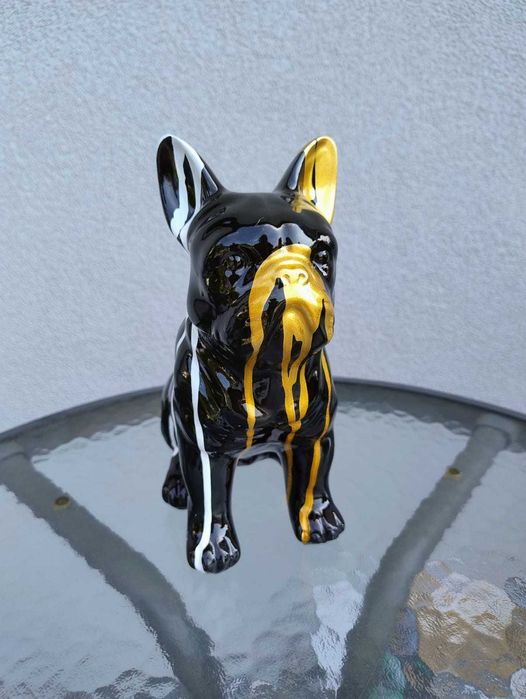 Figurka psa z zywicy