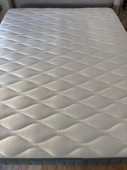 Colchao IKEA como novo 200x160 VAGSTRANDA