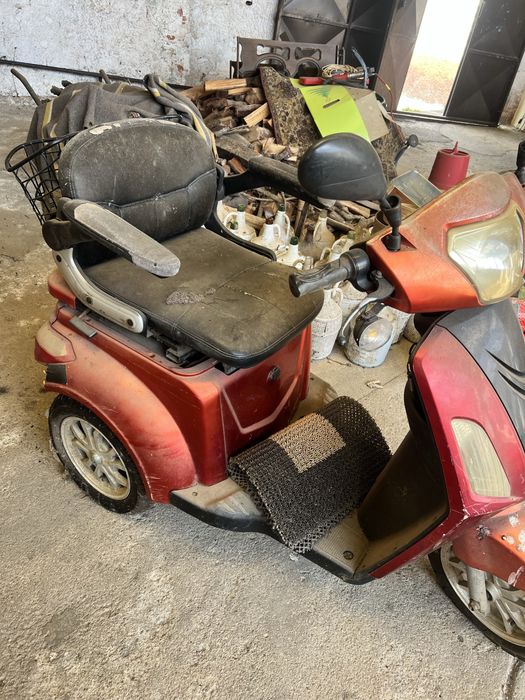 Scooter Elétrica de Mobilidade GoOse + Oferta de Segunda Scooter para Peças