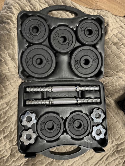 Hantle w czarnym etui