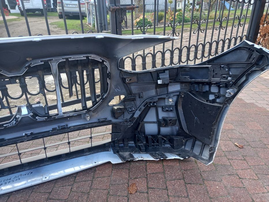 Zderzak przedni bmw 2 II U06 activer