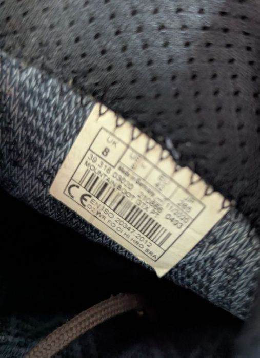 Черевики Lowa Mountain Boot GTX 42р