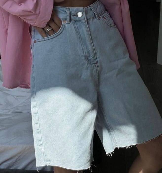 Трендові шорти-бермуди з необробленим краєм