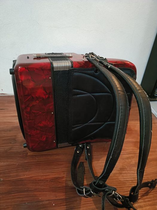 Acordeão Sonantti Excelente estado