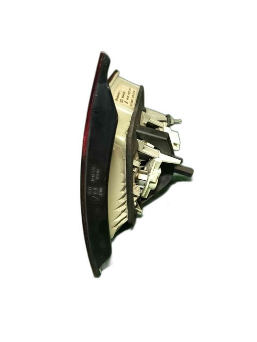 Farolim Esquerdo AUDI A4 B7 Avant 8E9945093 (OEM)