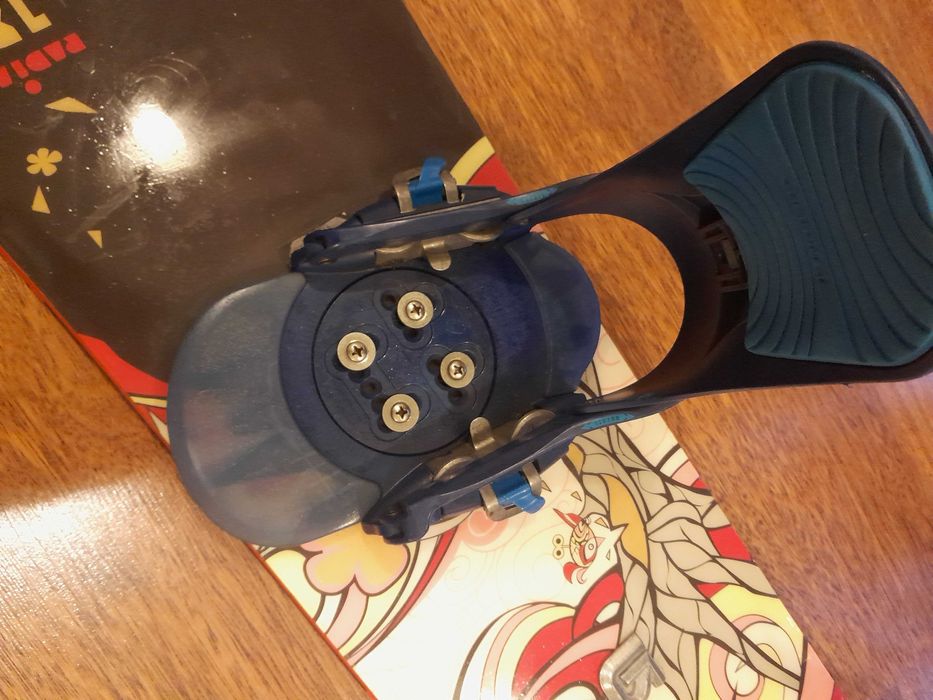 Deska snowboardowa salomon 136cm damska buty wiązania