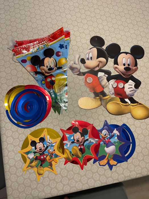 Vende-se Efeitos para Festas