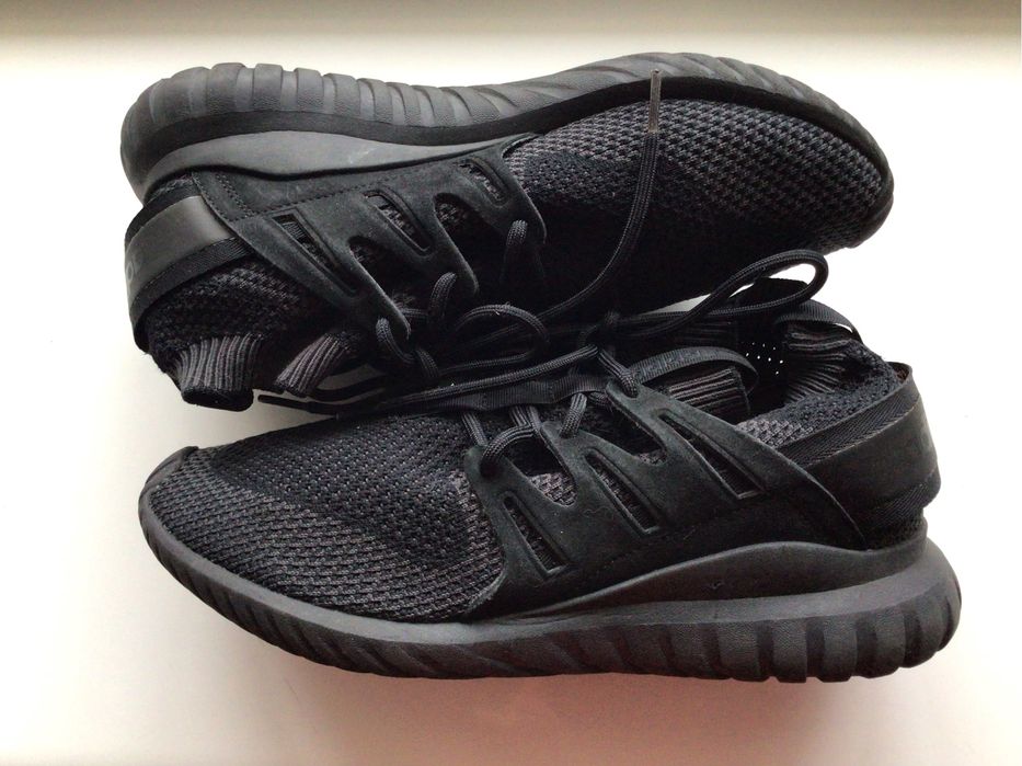 Кроссовки Adidas Tubular Nova Primeknit 42 р.