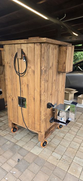 Wędzarnia elektryczna 330l  generator termowind