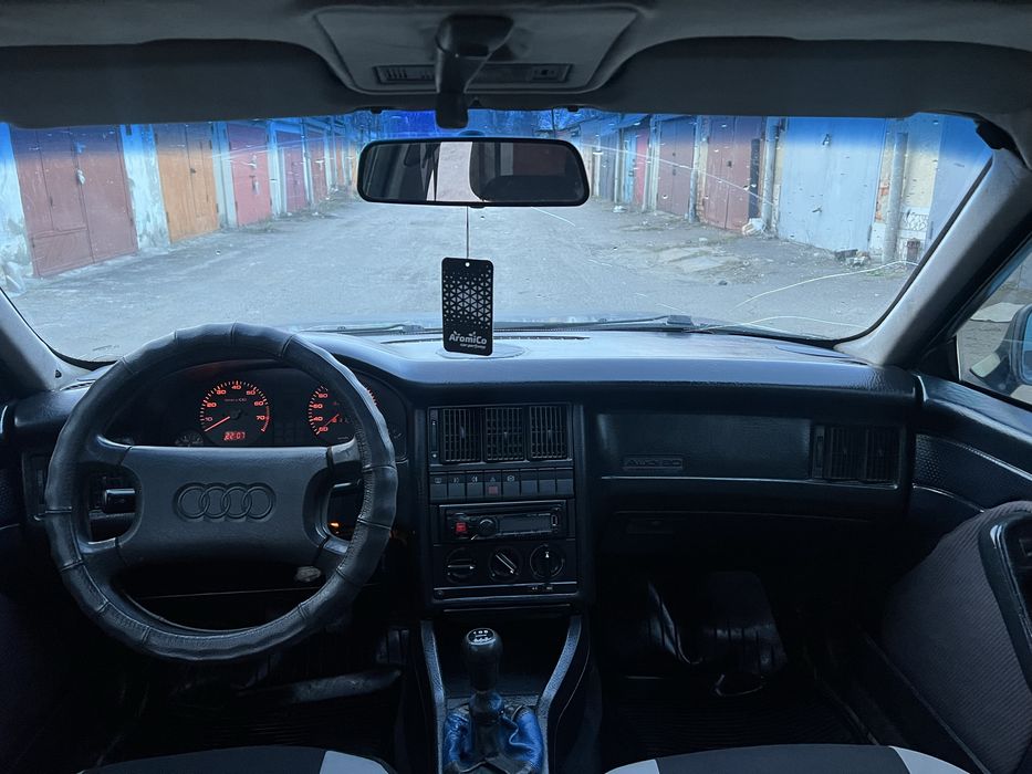 Продам ауді 80 б4