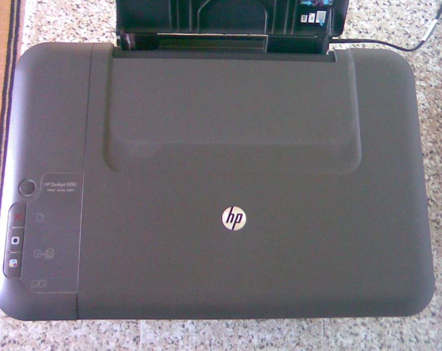Impressora multifunções HP Deskjet 1050