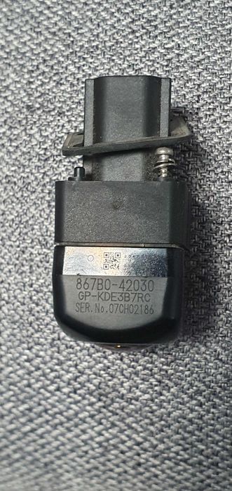 Камера заднего вида, оригинал на Toyota RAV-4 V поколения 2020г