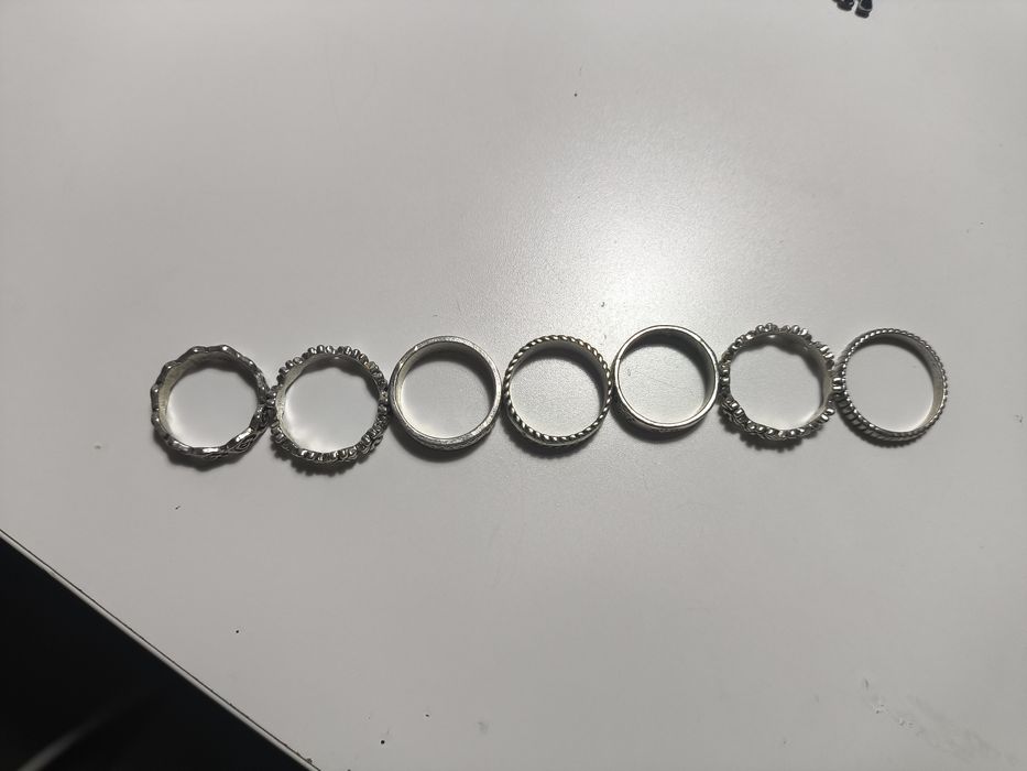 Zestaw pierścionków