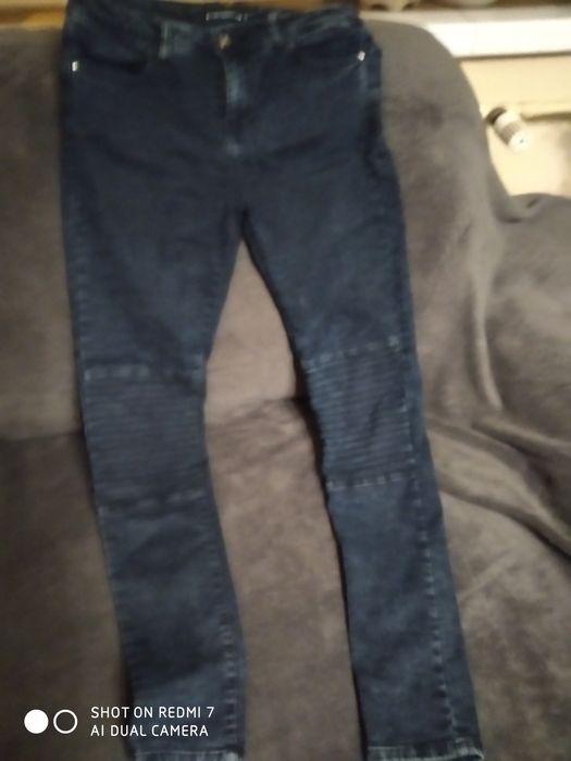 spodnie jeansyReserved 38