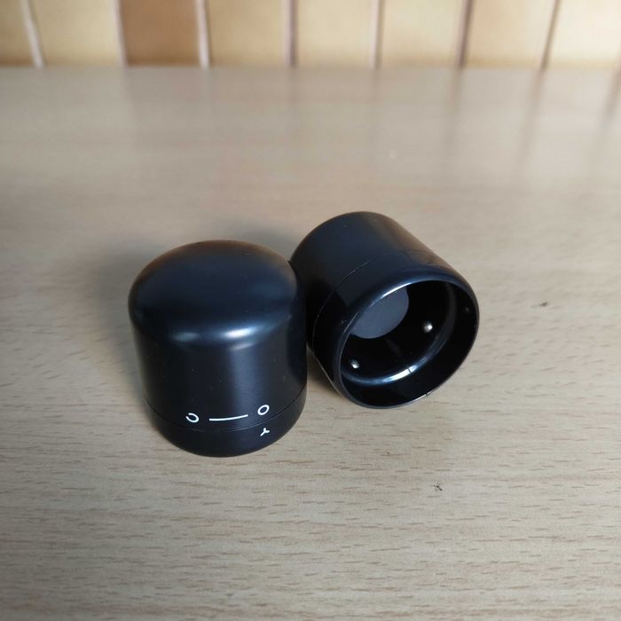 2 Wine Stopper Bottle Corks64729491501314120
