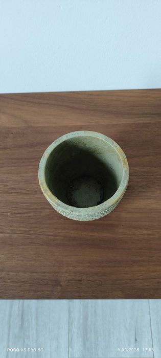 Donica ceramika naturalna solidna stylowa 11, 5 cm x 13,5 cm