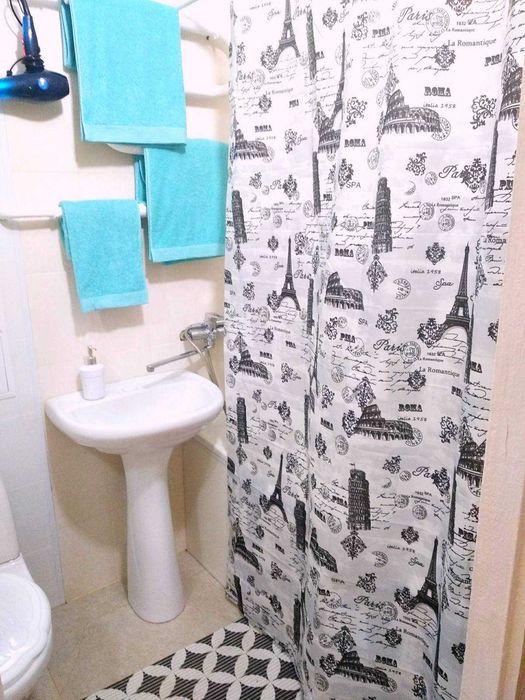 Світлі апартаменти в 100м від Софіївського парку  Автовокзал