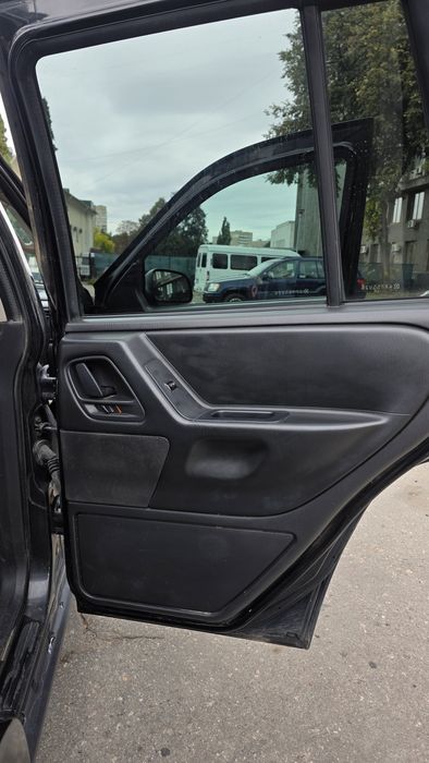 Jeep Grand Cherokee 2.7 CRD 4x4 автомат
