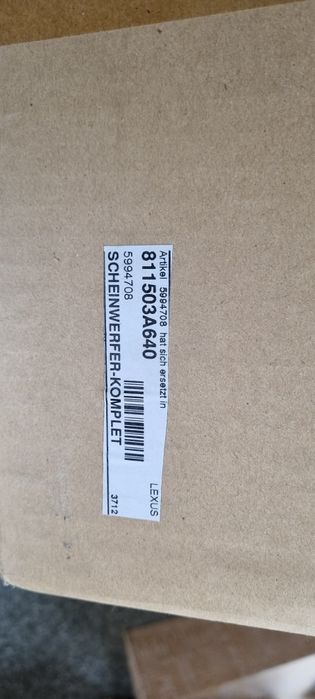 Lampa lewa reflekto lewy lexus GS300 97- nowa oryginał Europa GS430 gs