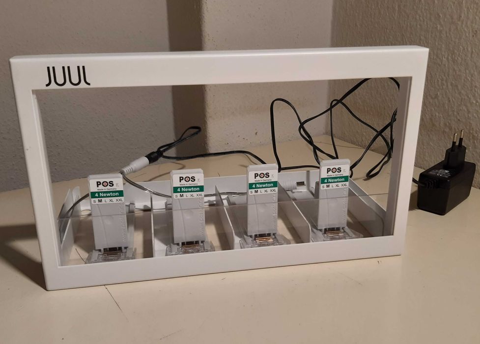 Expositor Metálico 4 canais / Divisórias c/ Iluminação LED