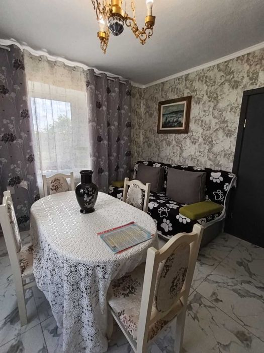 Продам будинок в смт Сутиски 1082
