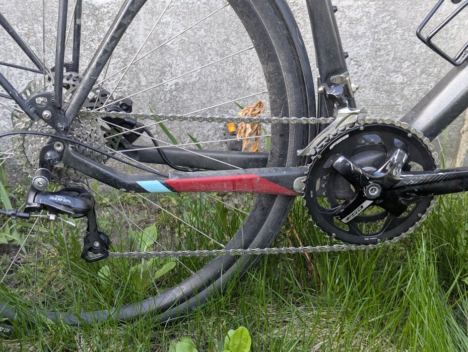 Карбоновий Specialized Sirrus XL