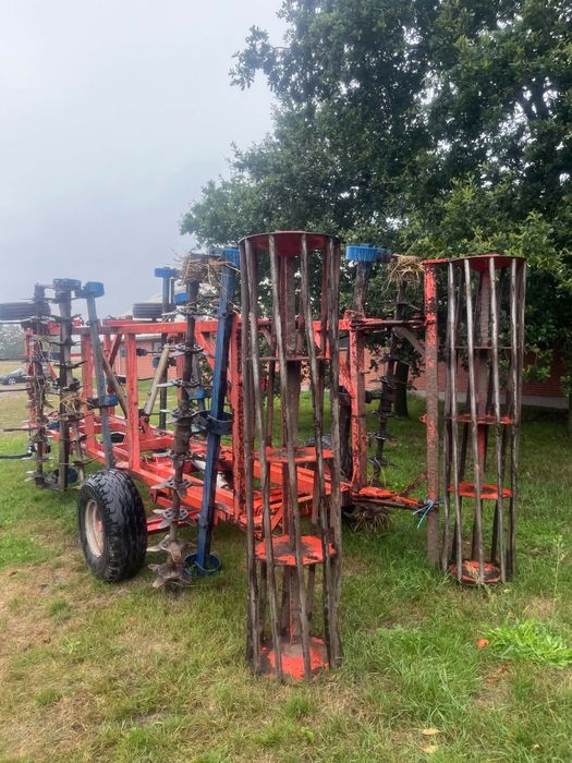 Opryskiwacz Hardi 1000l belka 12m