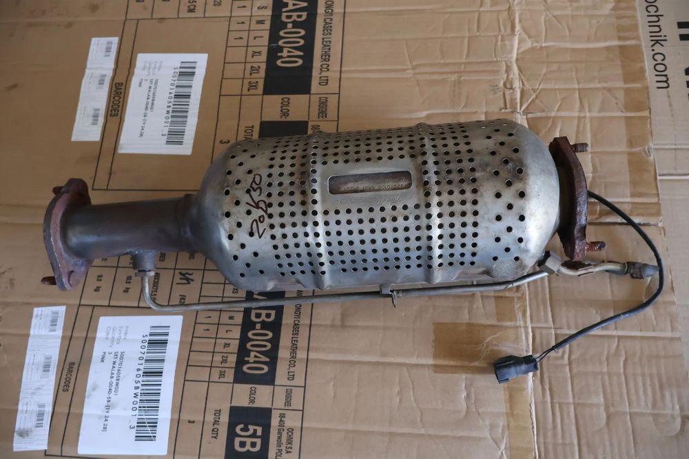 VOLVO V50 C30 S40 II 2.0 D 136 FILTR DPF FAP ORYGINAŁ 04-12R