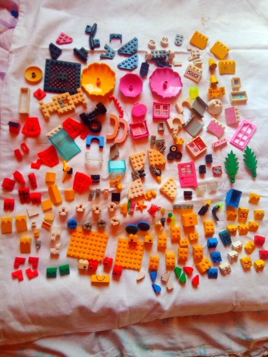 Конструктор LEGO.   б/у  різне.