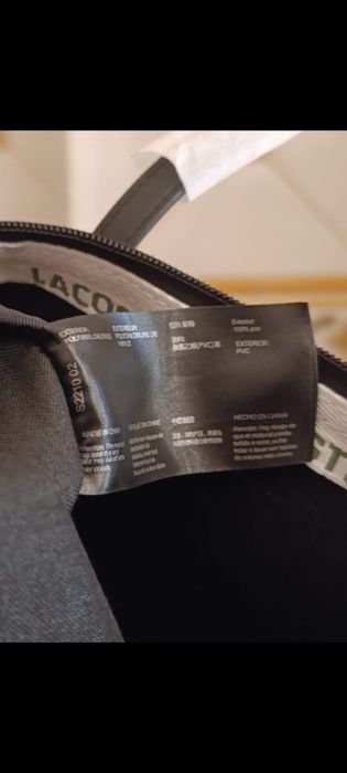 Mala saco tamanho L lacoste  preta